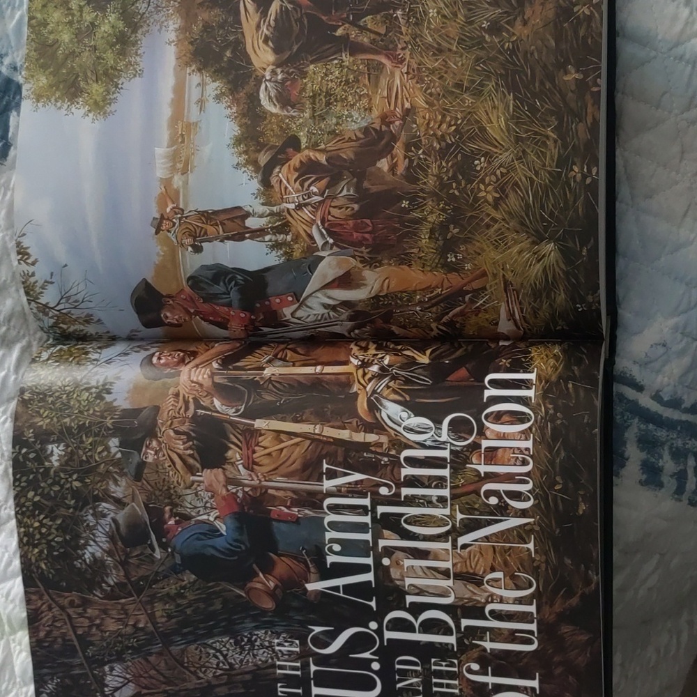 The Army Historical Book - Picture 3 of 7